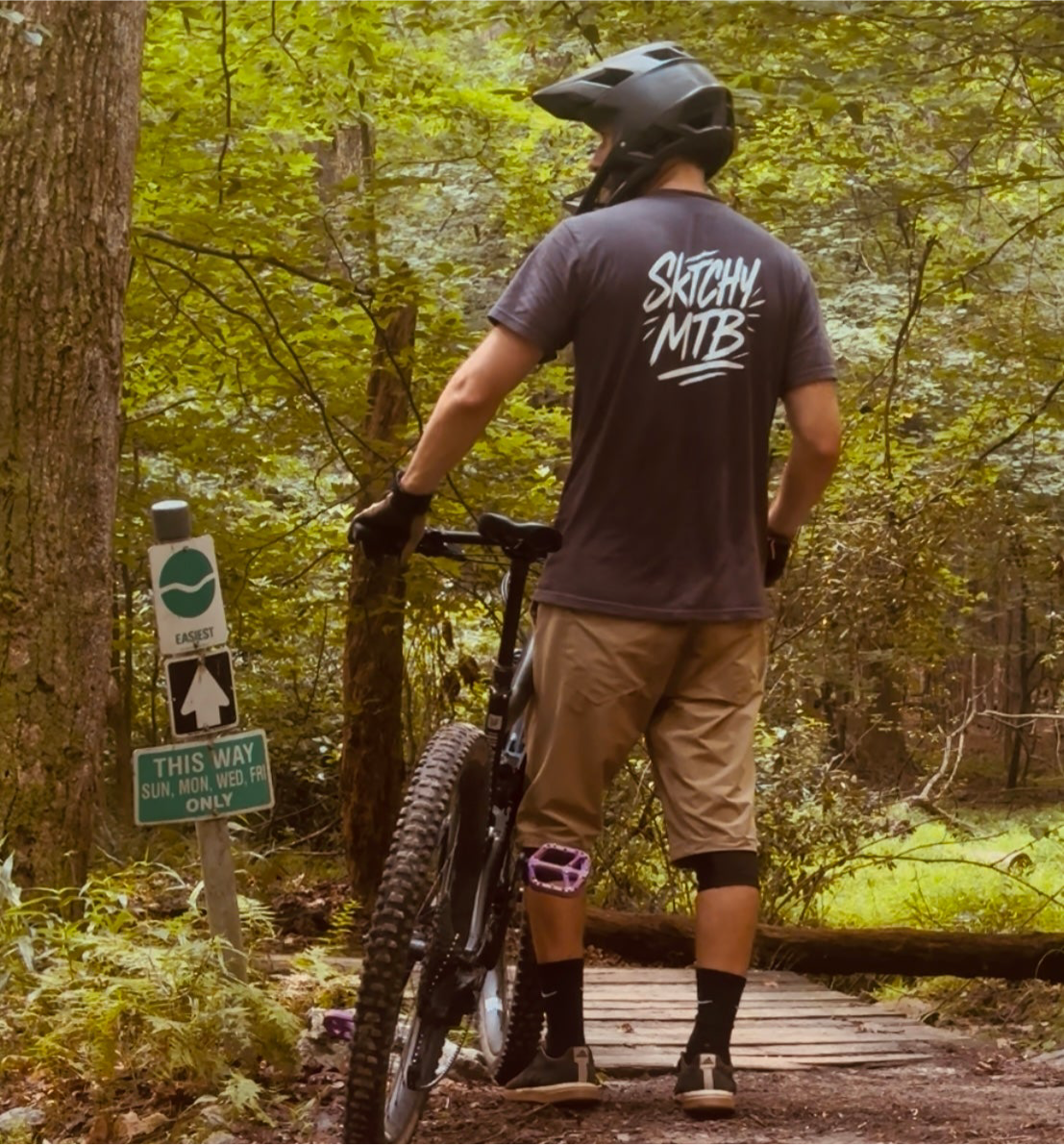 SKTCHY MTB Graphite Tee